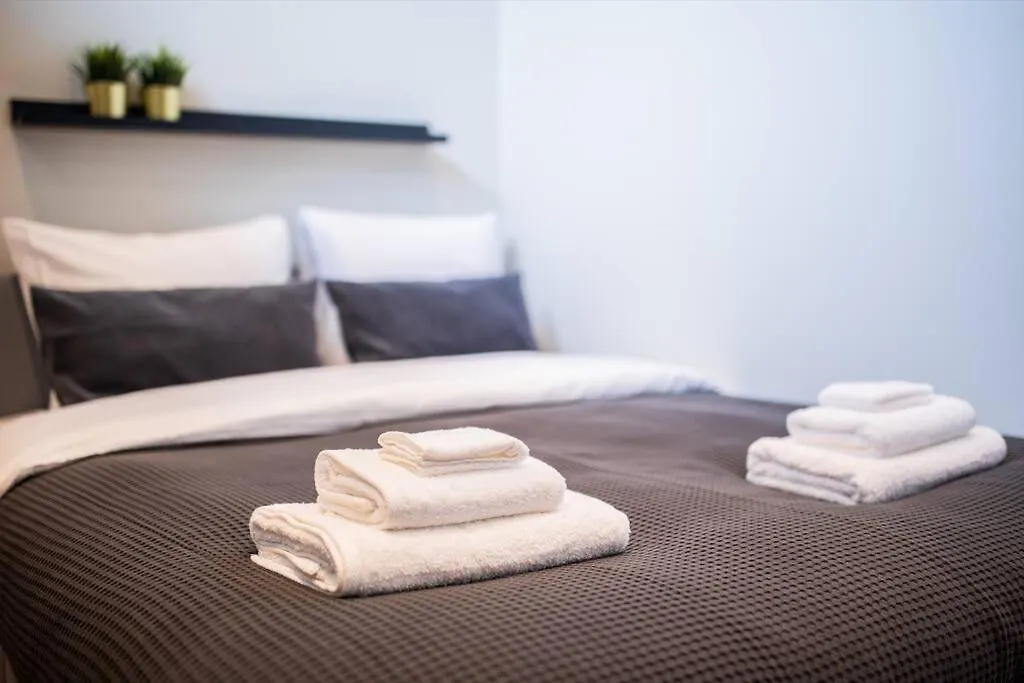 Delightful 2 Bedroom Serviced Apartment 54M2 -Mst40D- Rotterdam Niederlande